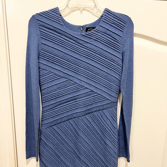 Torn by Ronny Kobo Tara Blue Pleated Long Sleeve Dress Size Medium - Picture 6 of 6